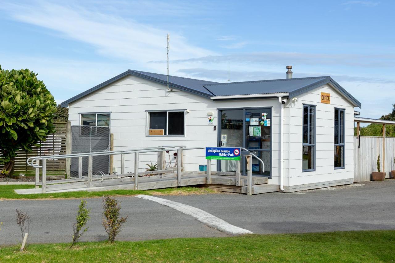 Whanganui Seaside Holiday Park Exteriör bild