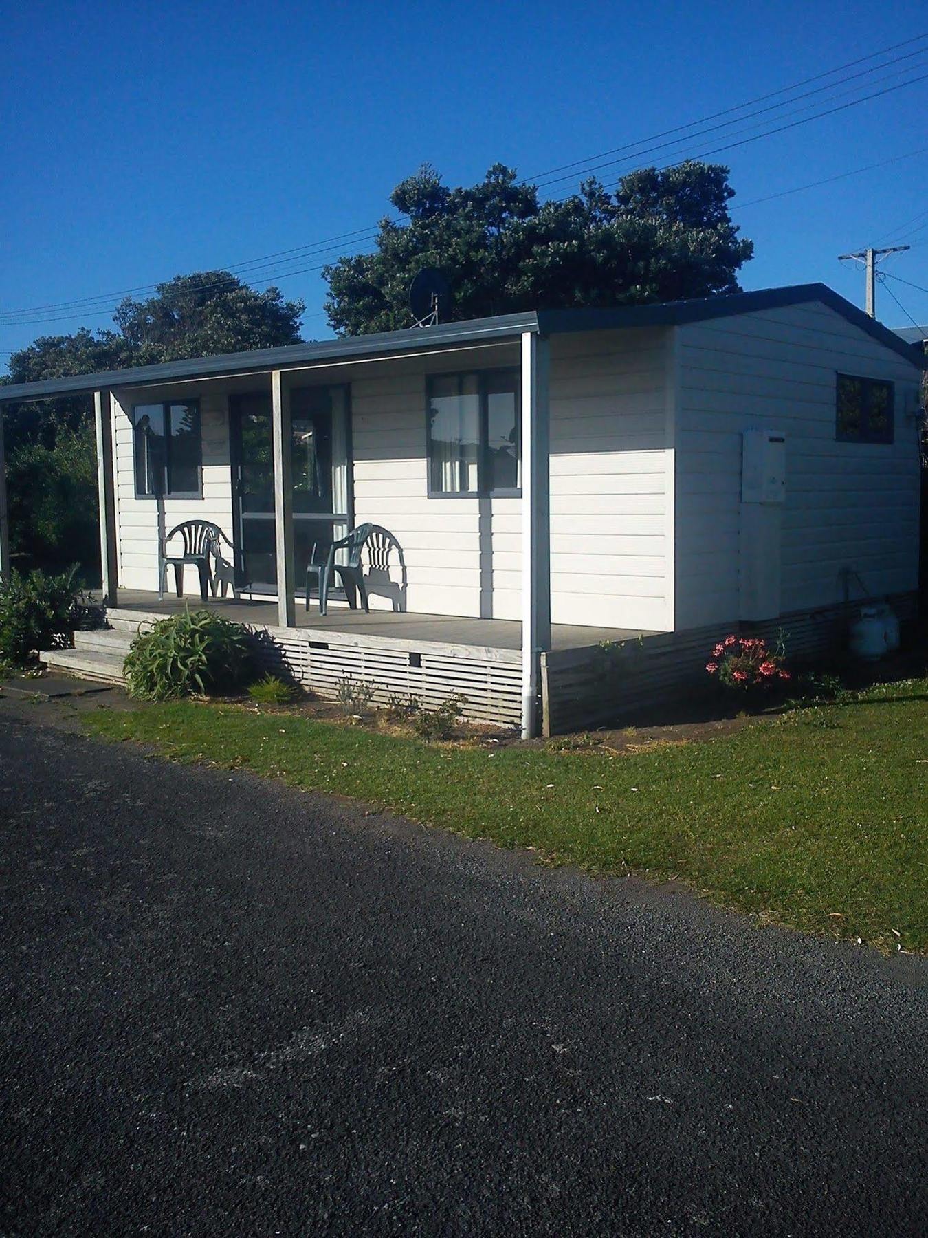 Whanganui Seaside Holiday Park Exteriör bild