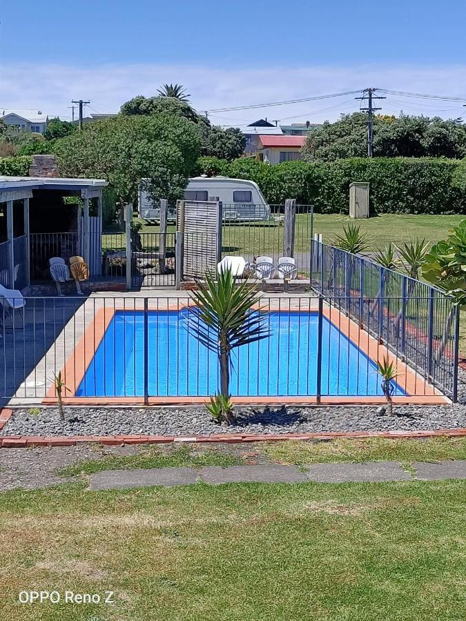 Whanganui Seaside Holiday Park Exteriör bild
